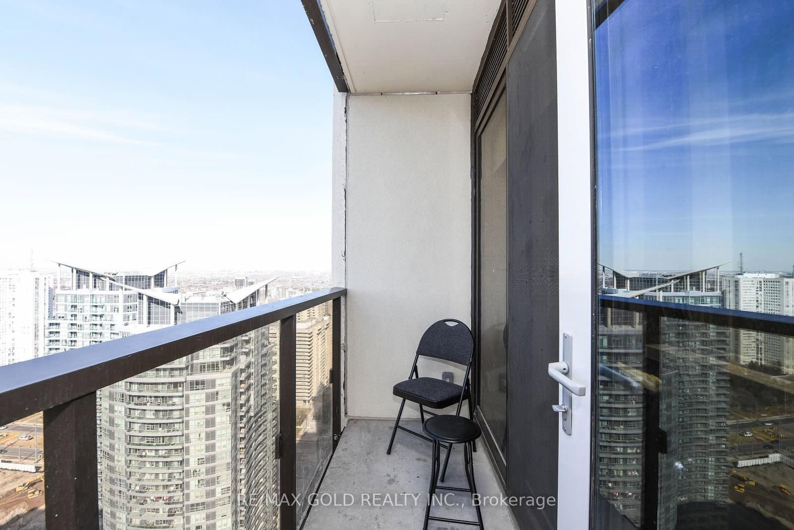 36 Elm Drive, Unit 3209 thumbnail 29