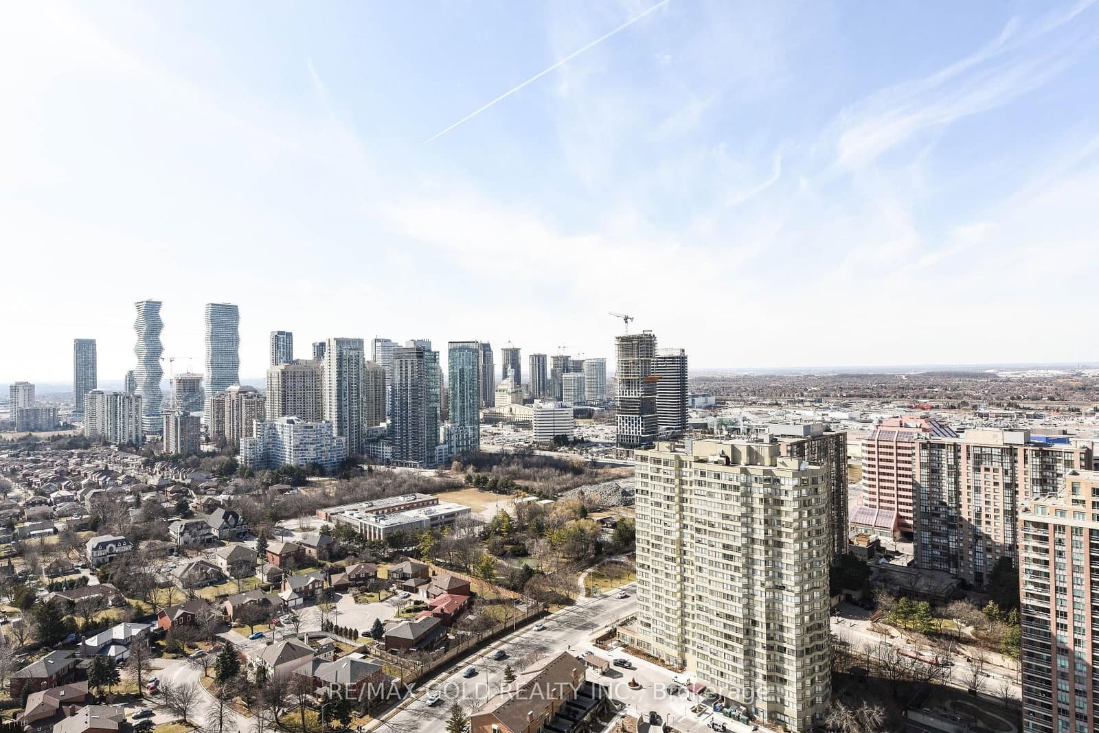 36 Elm Drive, Unit 3209 thumbnail 32