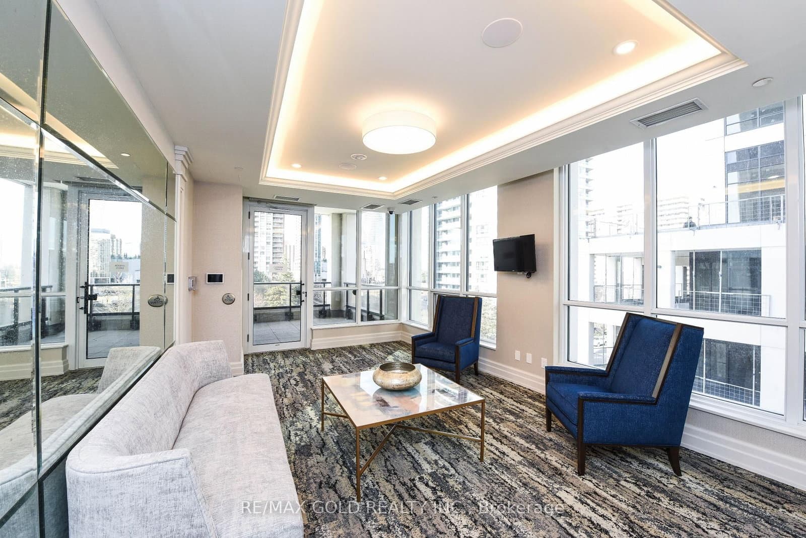36 Elm Drive, Unit 3209 thumbnail 41