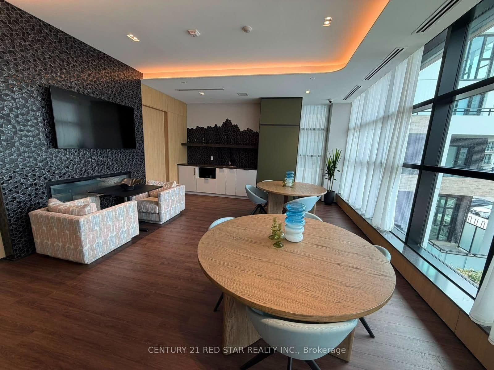 740 Whitlock Avenue, Unit E502 thumbnail 12