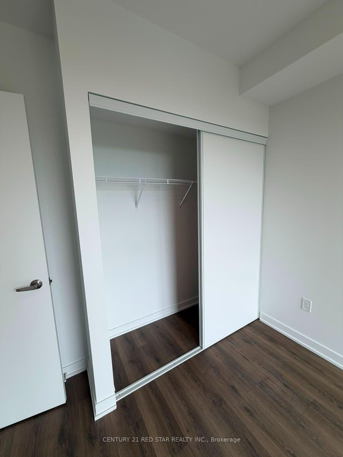 740 Whitlock Avenue, Unit E502 thumbnail 7