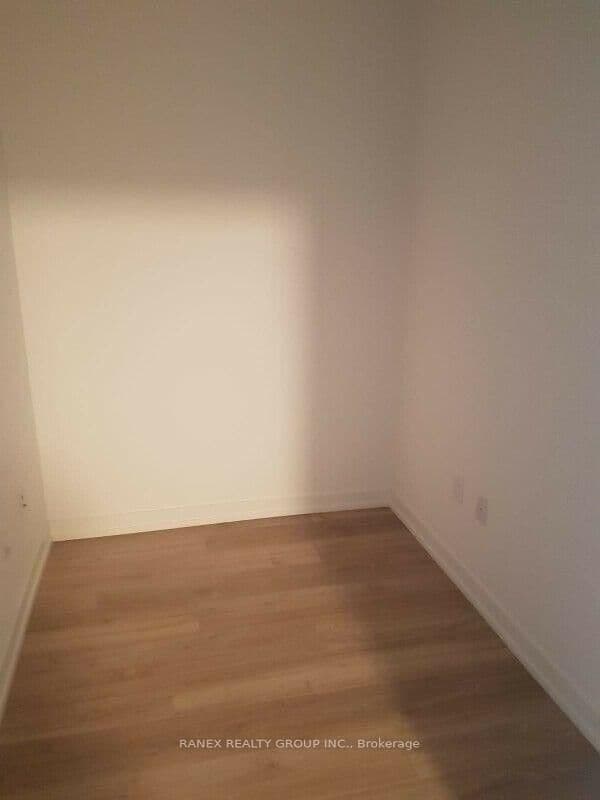2520 Eglinton Avenue W, Unit 1818 thumbnail 13