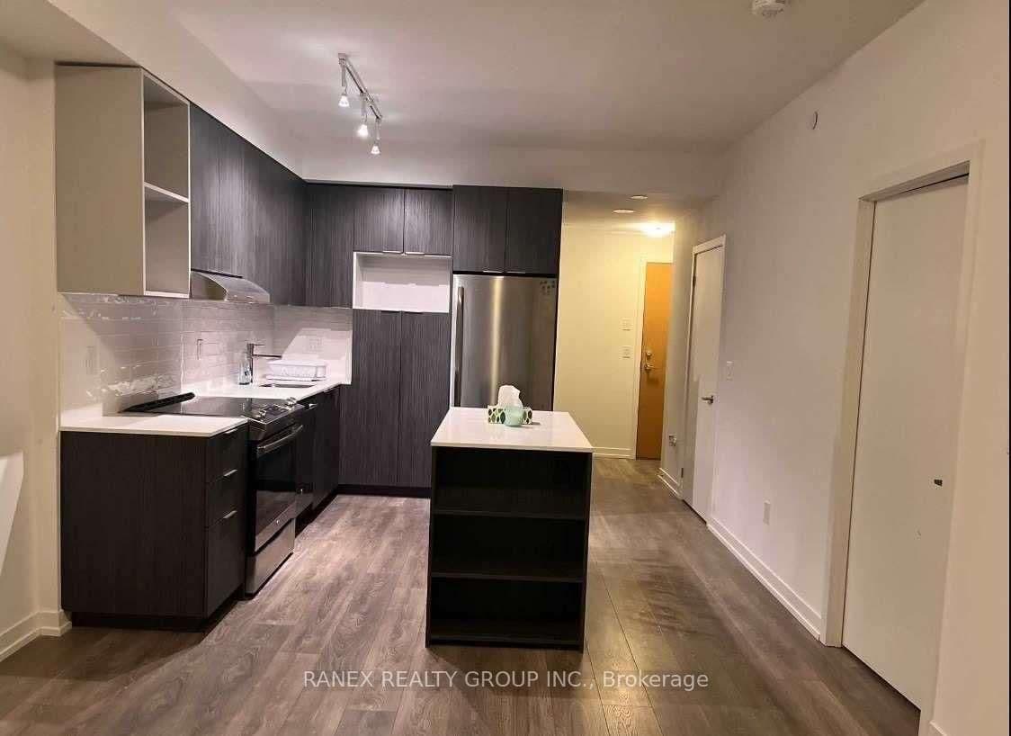 2520 Eglinton Avenue W, Unit 1818 thumbnail 3
