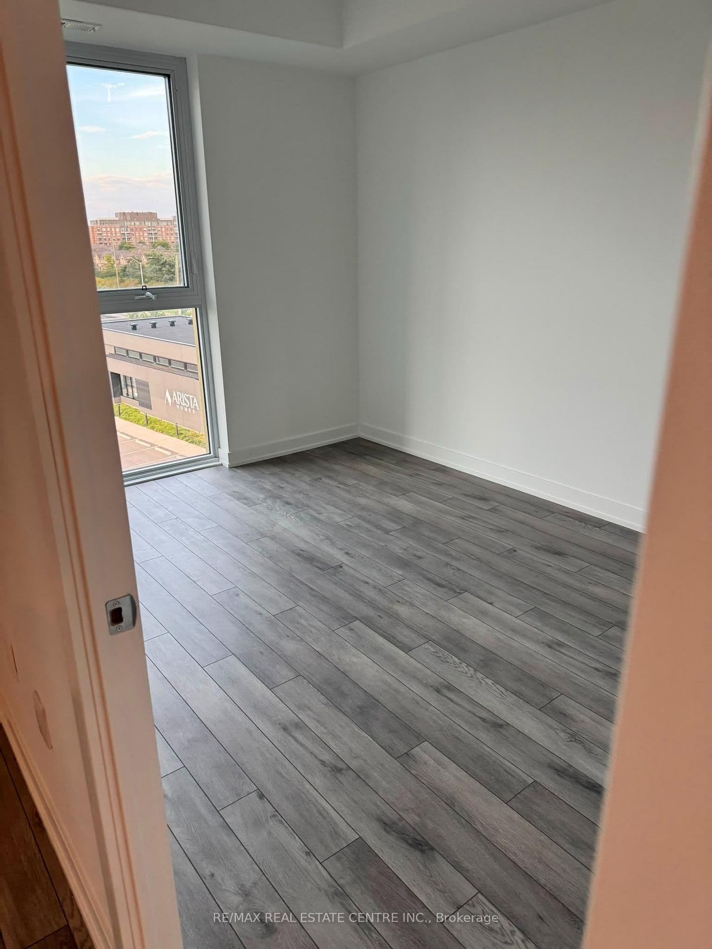 1005 Dundas Street E Street, Unit 612 thumbnail 10