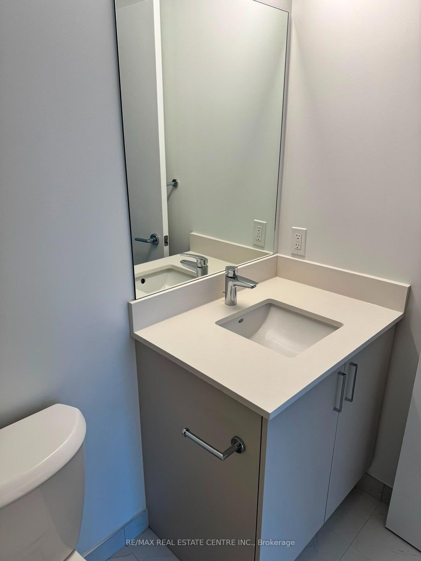 1005 Dundas Street E Street, Unit 612 thumbnail 14