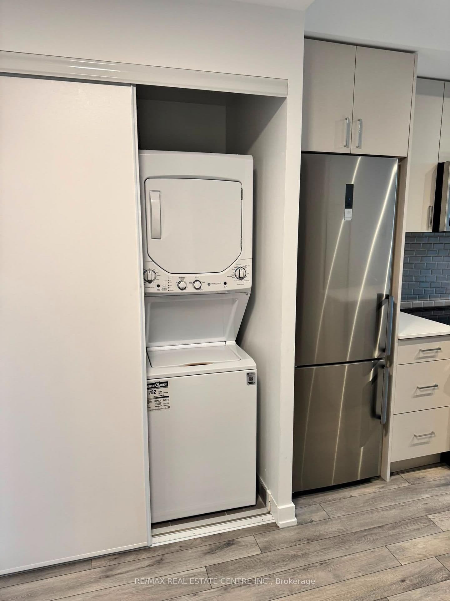 1005 Dundas Street E Street, Unit 612 thumbnail 6