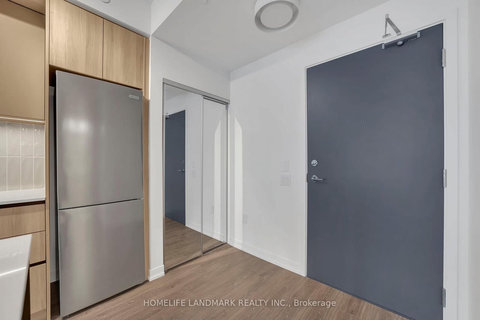 2485 Eglinton Avenue W, Unit 905 thumbnail 13