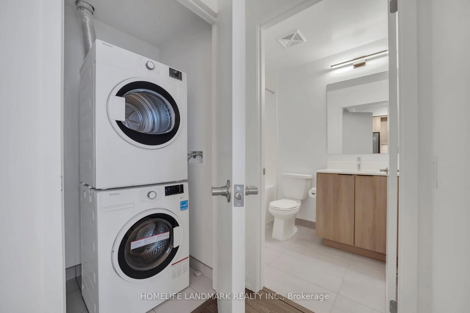 2485 Eglinton Avenue W, Unit 905 thumbnail 21