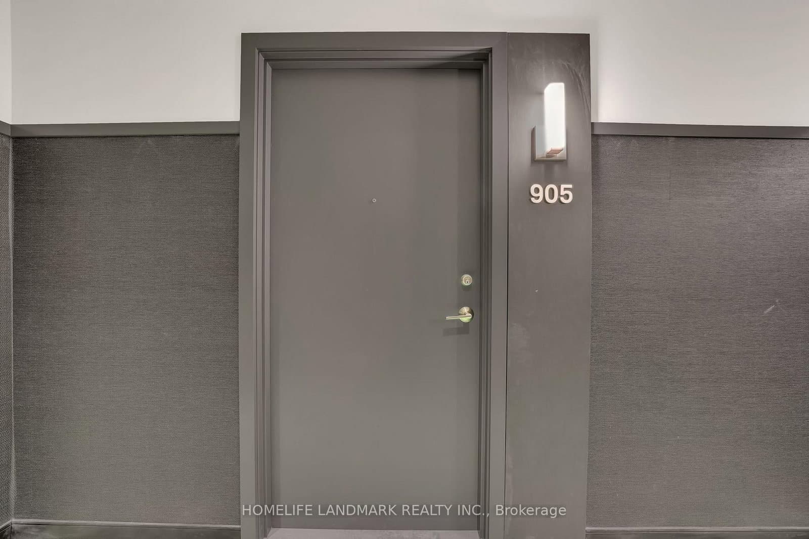 2485 Eglinton Avenue W, Unit 905 thumbnail 3