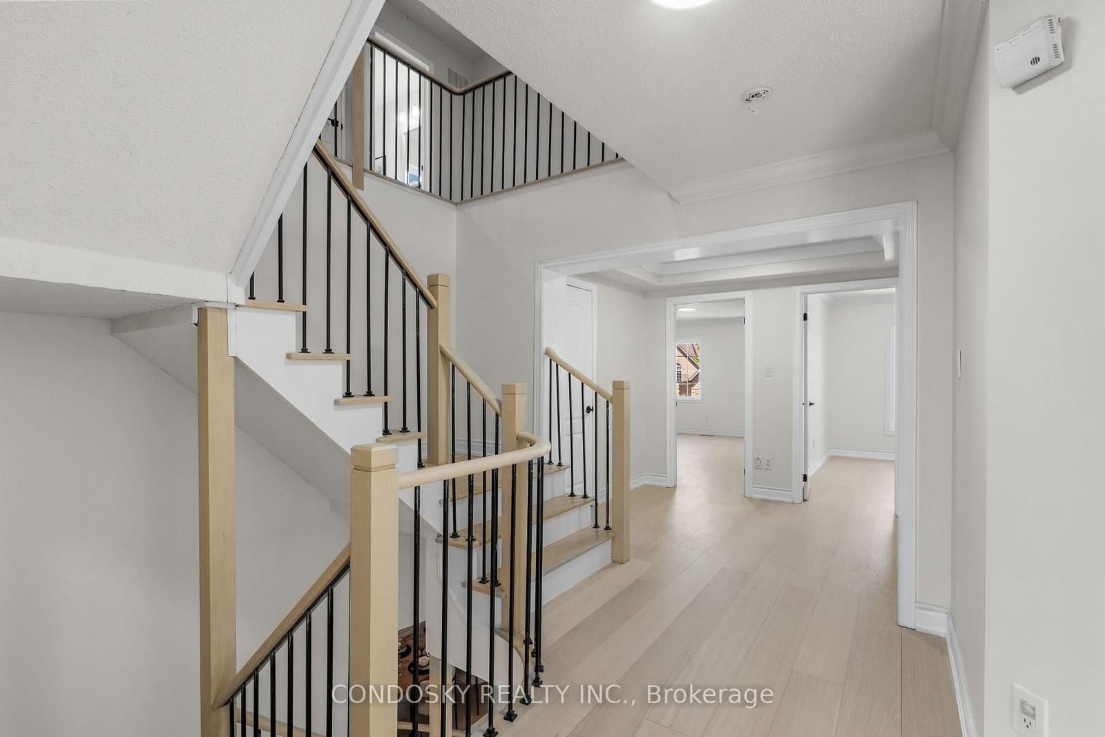 3322 Fox Run Circle thumbnail 22