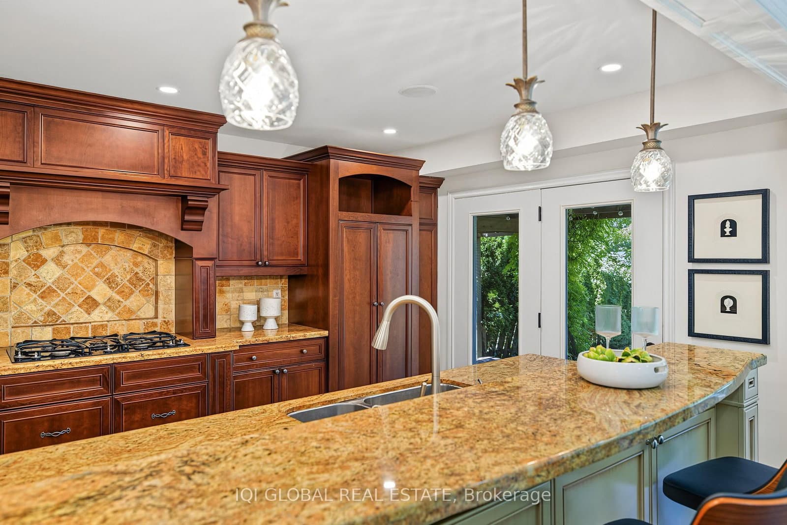 1497 Greenbriar Drive thumbnail 15