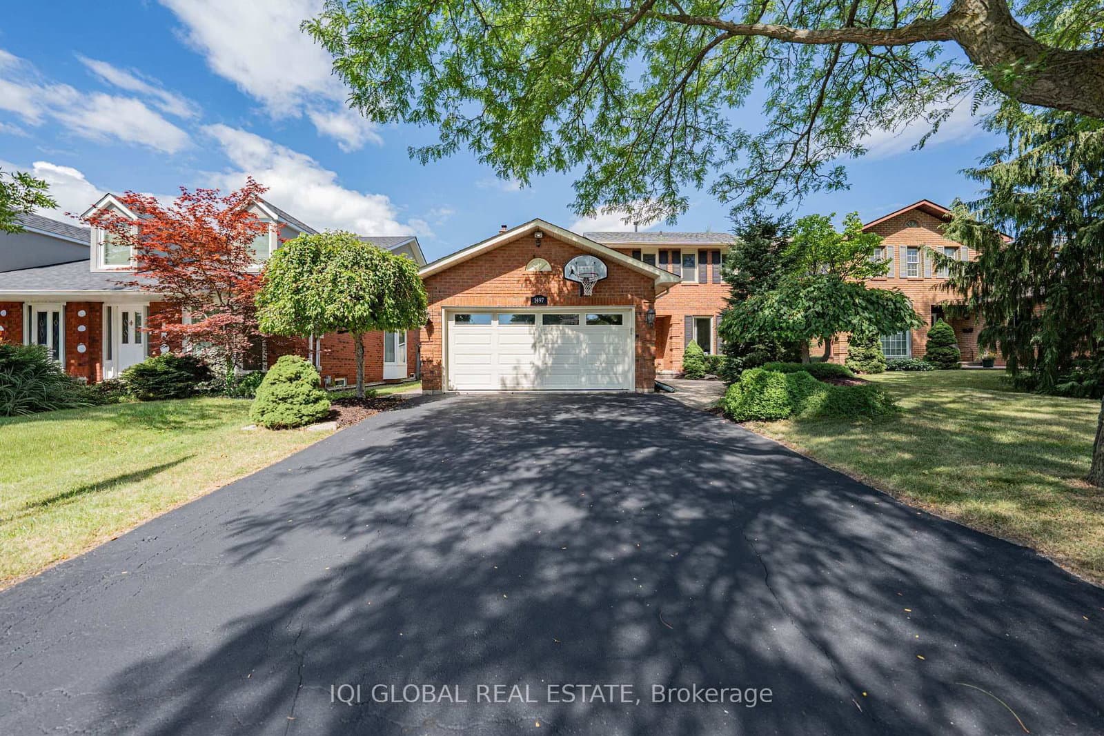 1497 Greenbriar Drive thumbnail 2