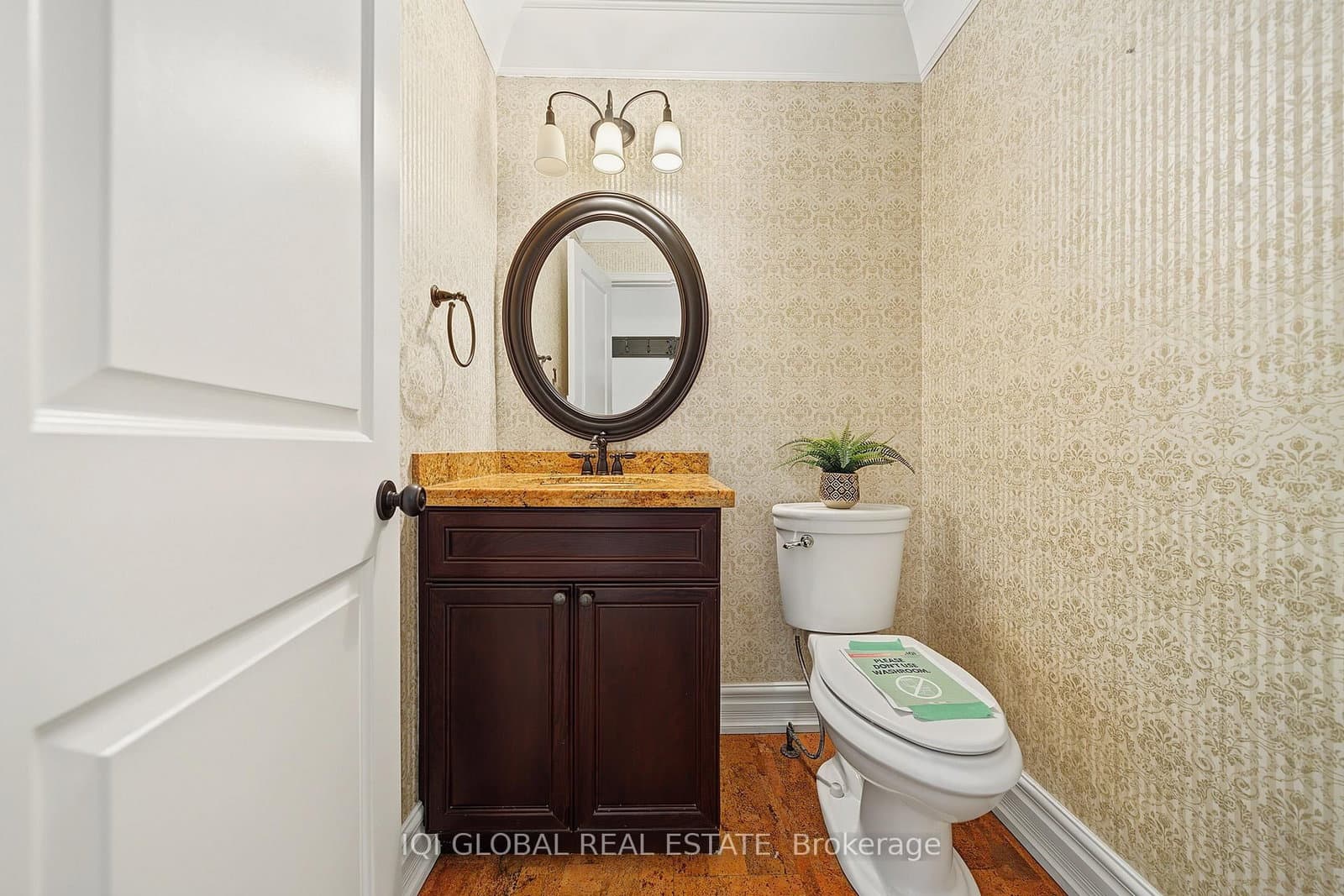 1497 Greenbriar Drive thumbnail 20