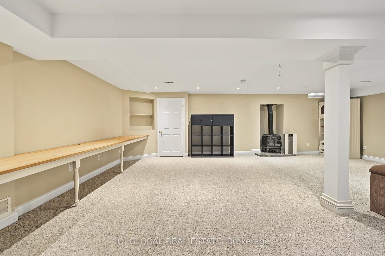 1497 Greenbriar Drive thumbnail 38