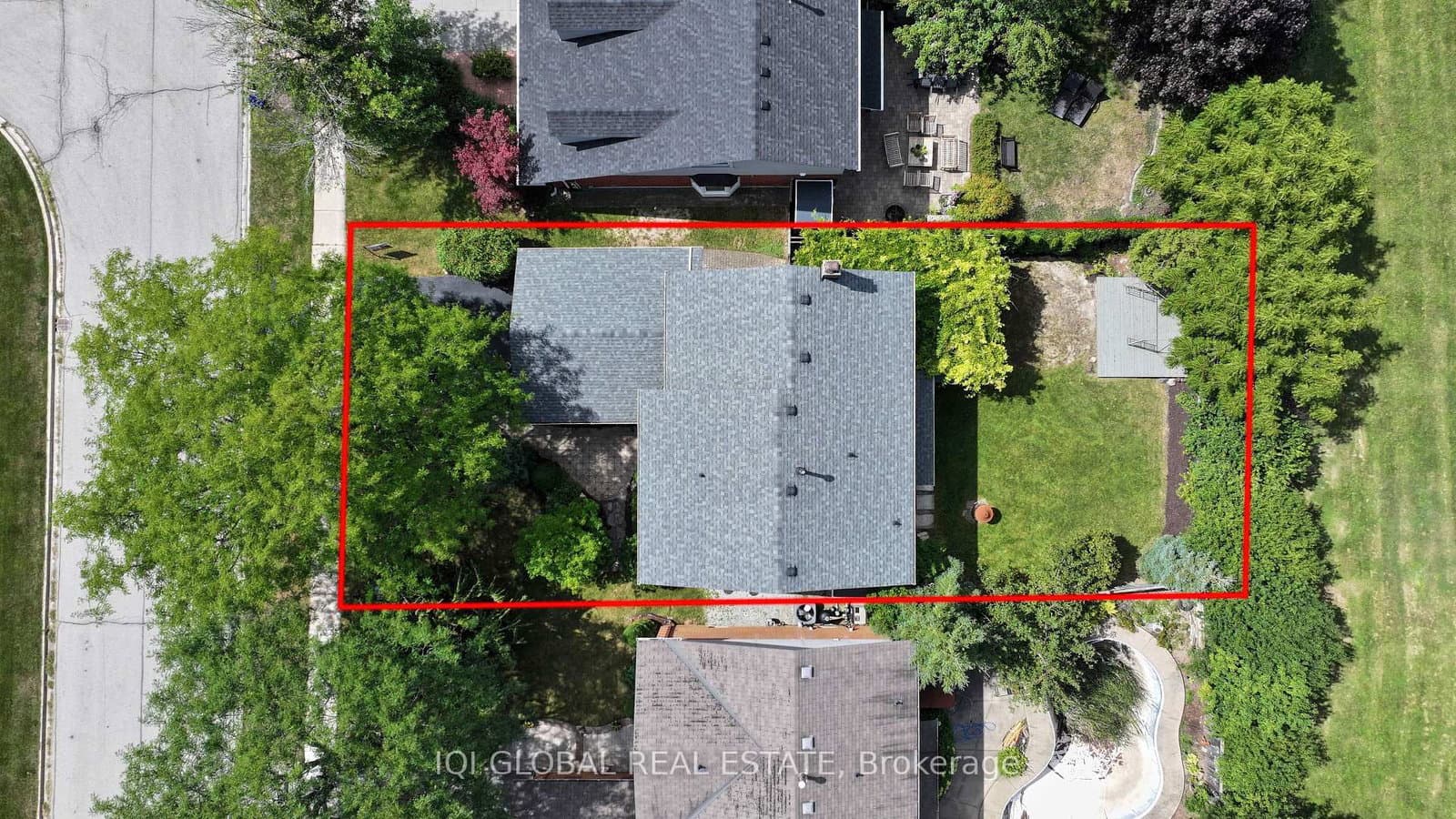 1497 Greenbriar Drive thumbnail 44