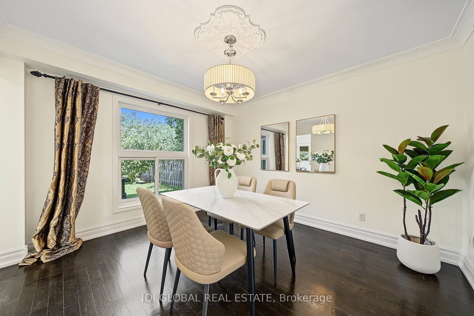 1497 Greenbriar Drive thumbnail 7