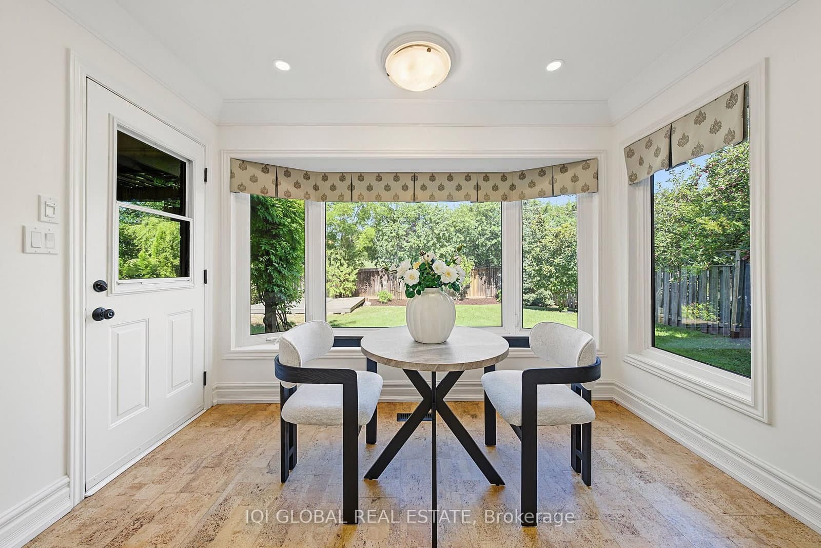 1497 Greenbriar Drive thumbnail 9