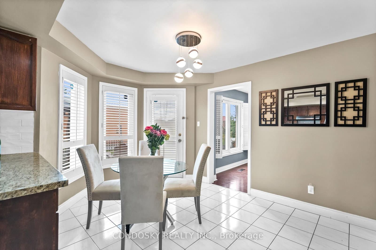 6182 Duford Drive thumbnail 10