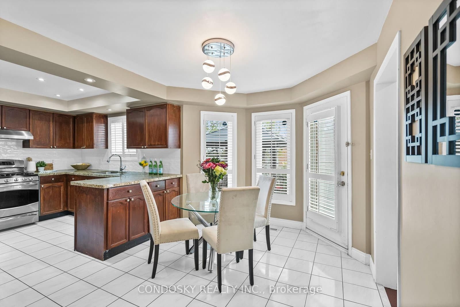 6182 Duford Drive thumbnail 11
