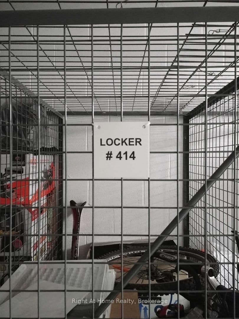 102 GROVEWOOD Common, Unit 527 thumbnail 15