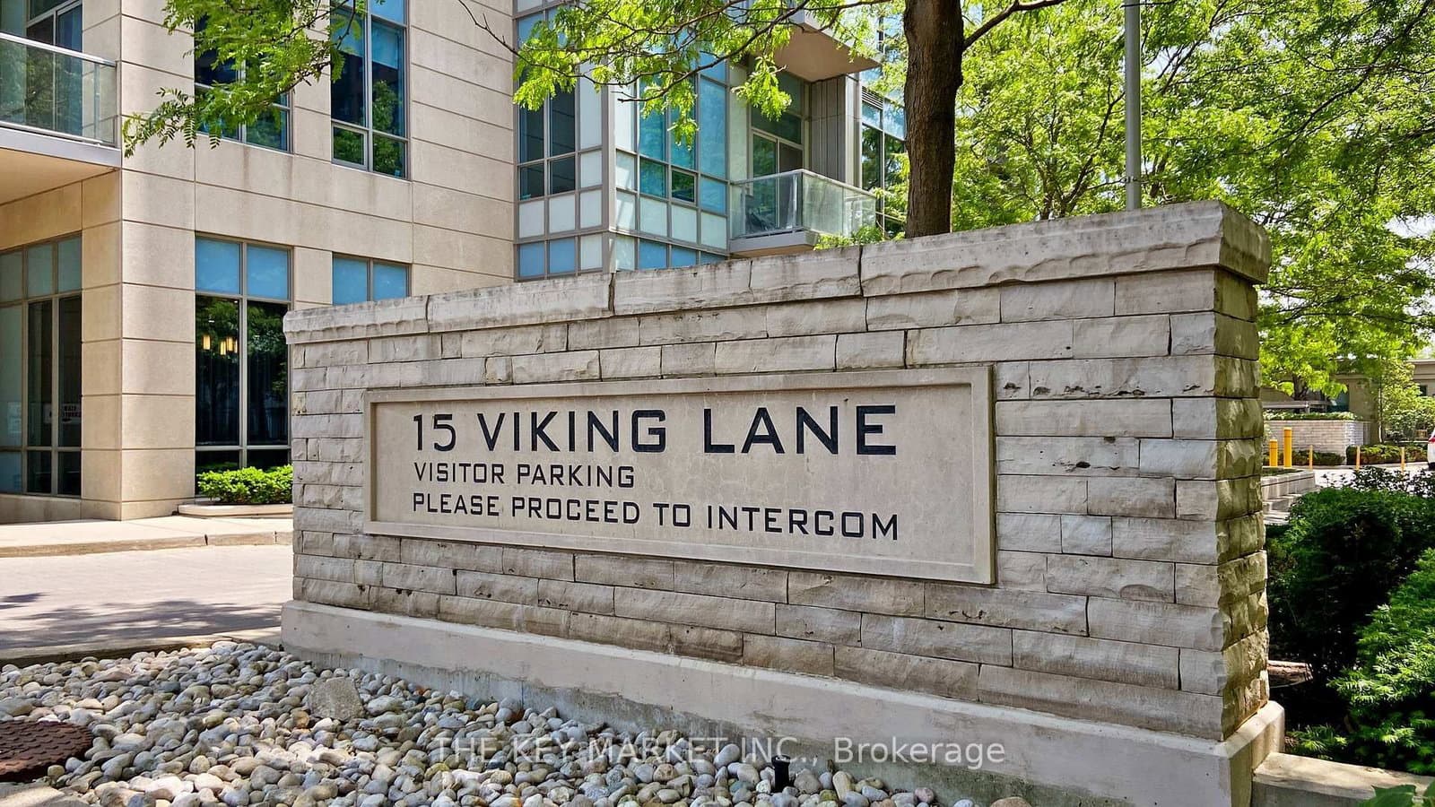 15 Viking Lane, Unit 801 thumbnail 4