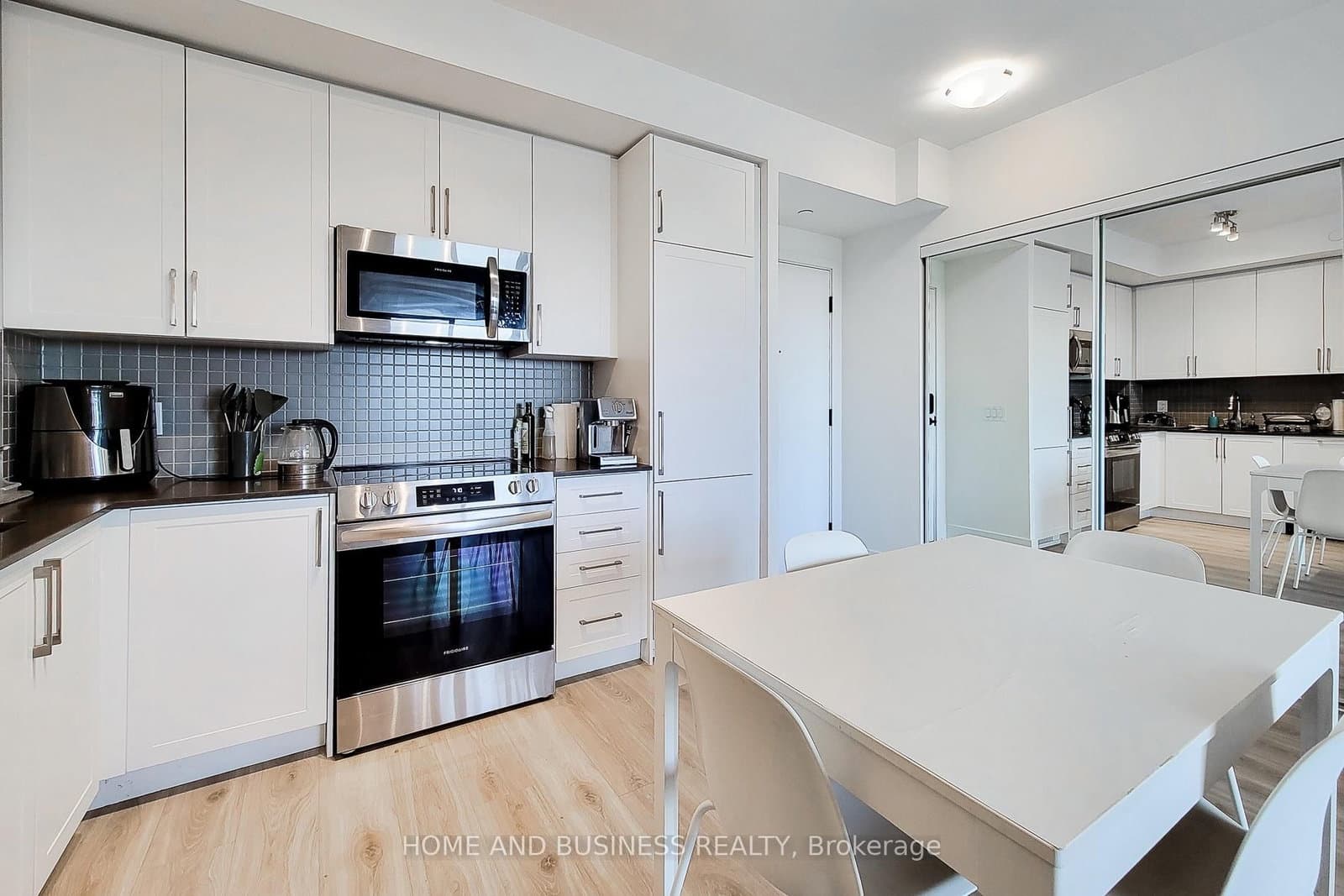 2450 Old Bronte Road E, Unit 710 thumbnail 21