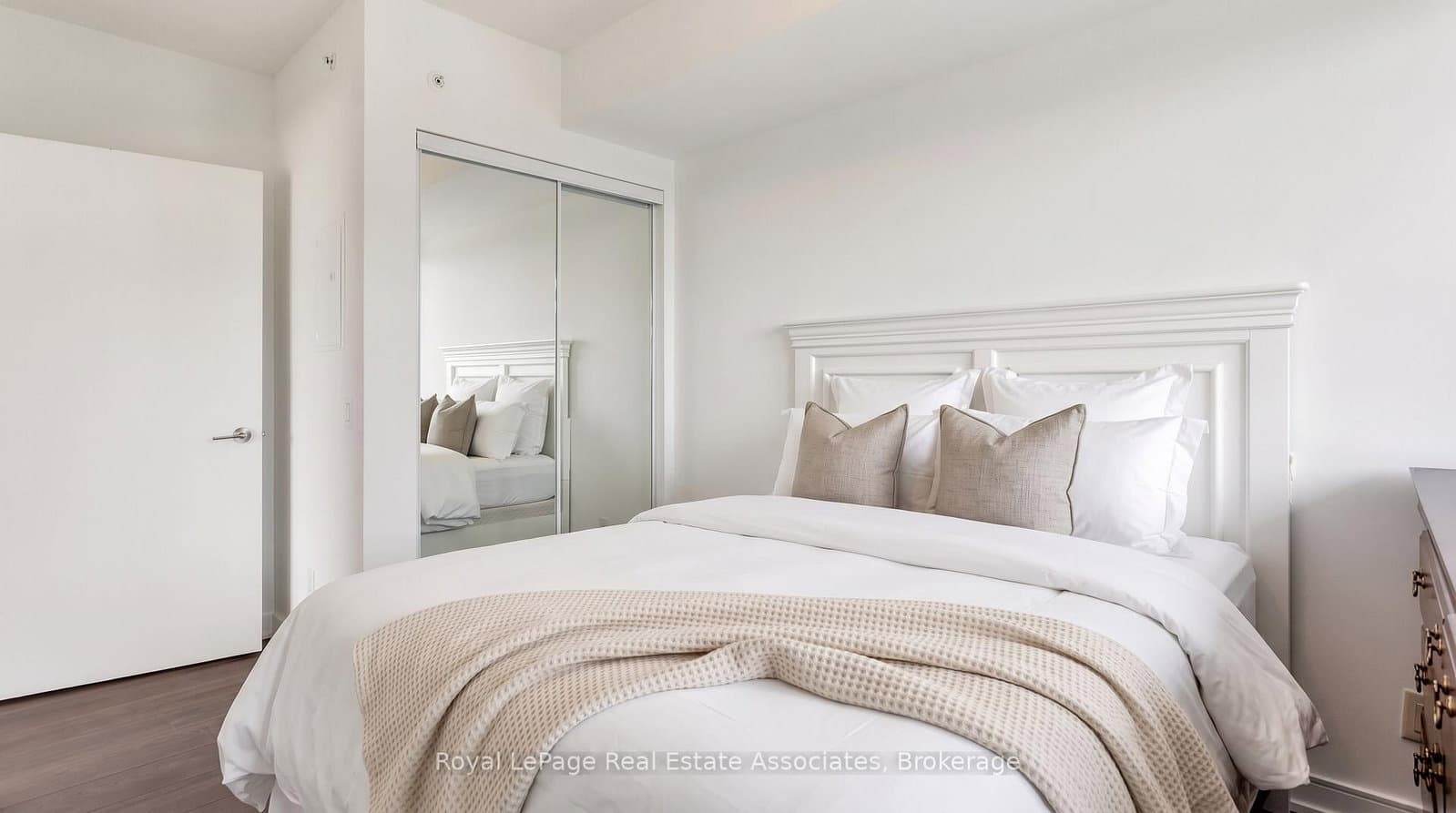 30 Samuel Wood Way, Unit 602 thumbnail 19