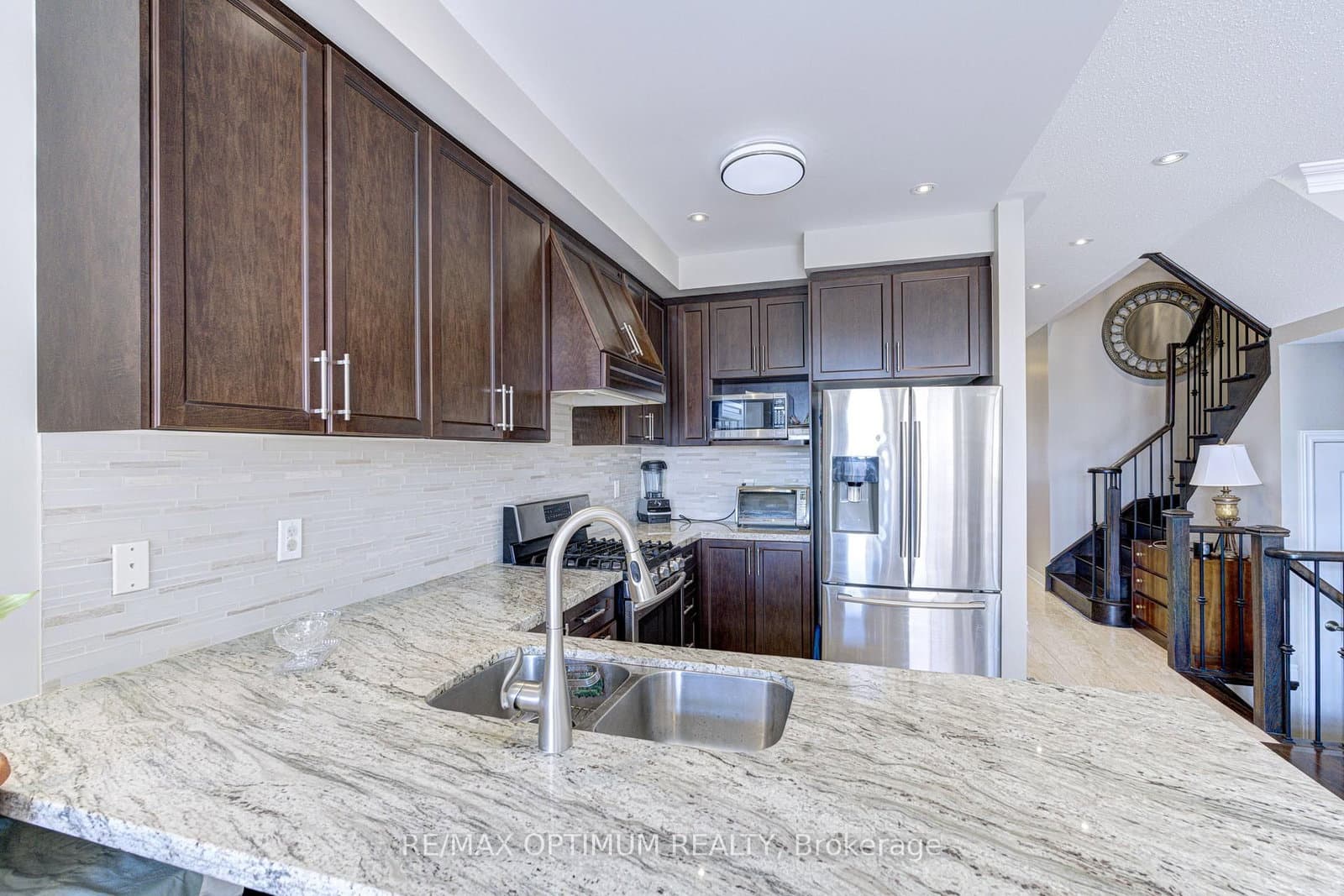 162 Sky Harbour Drive thumbnail 15