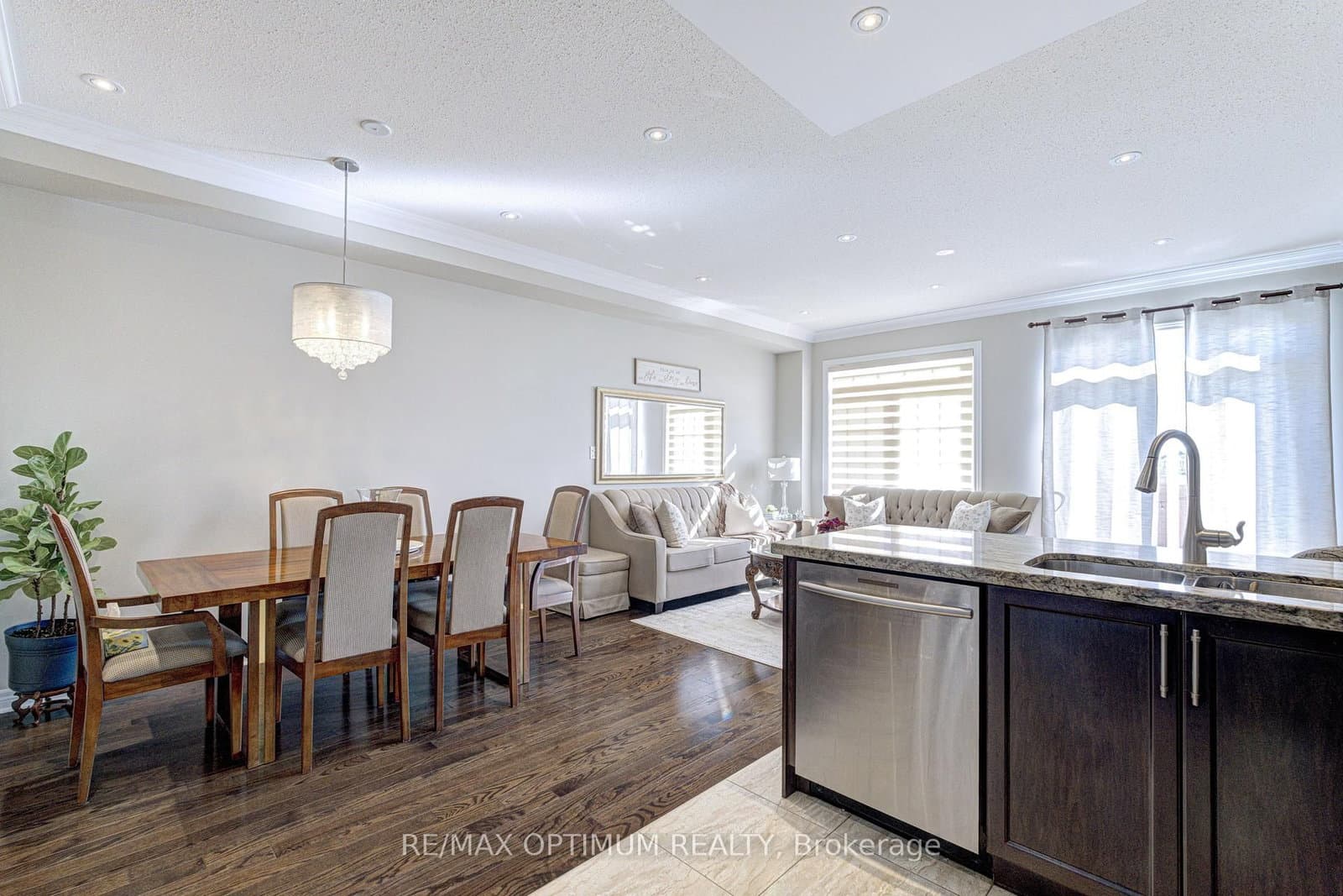 162 Sky Harbour Drive thumbnail 17