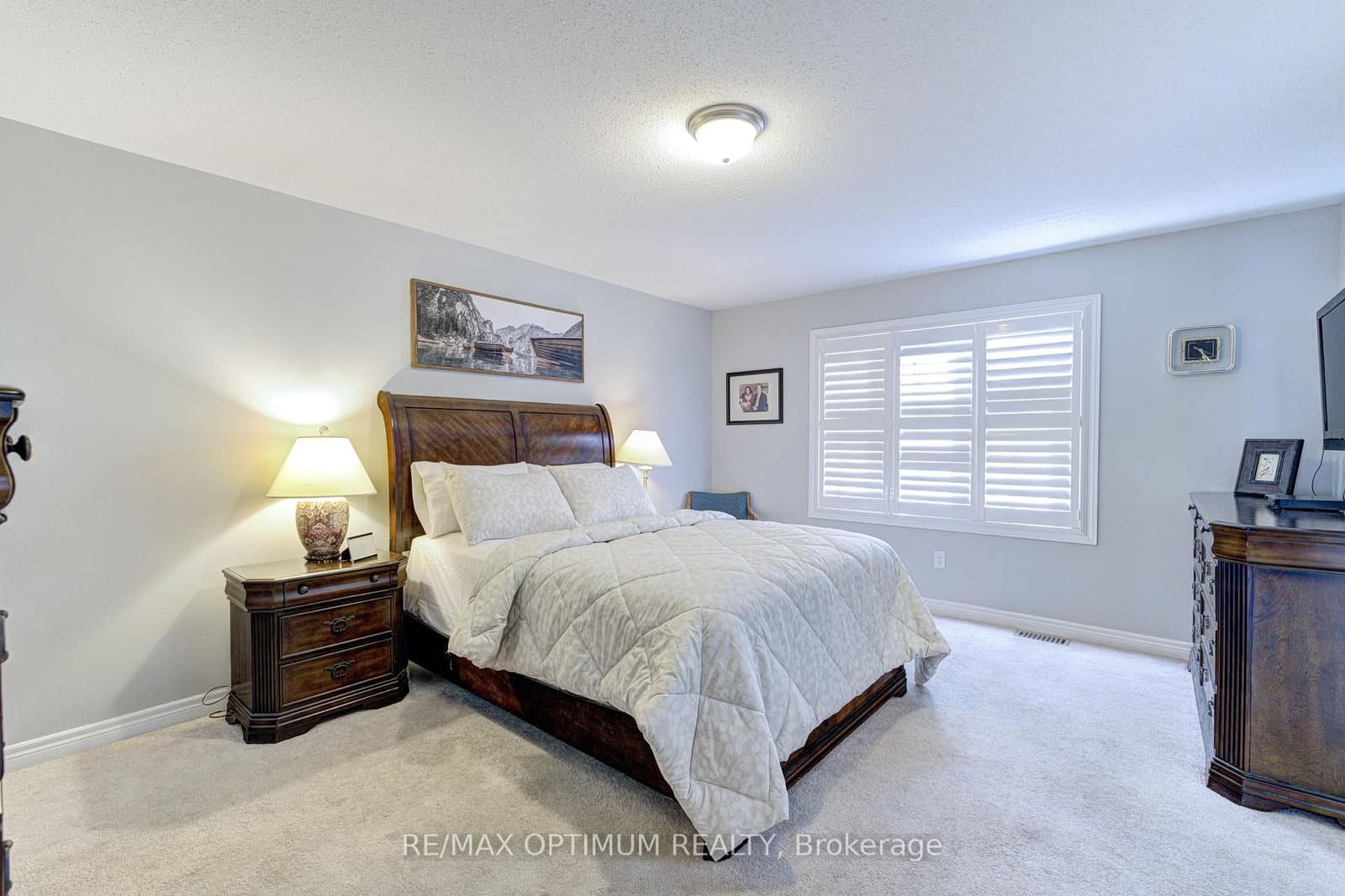 162 Sky Harbour Drive thumbnail 19