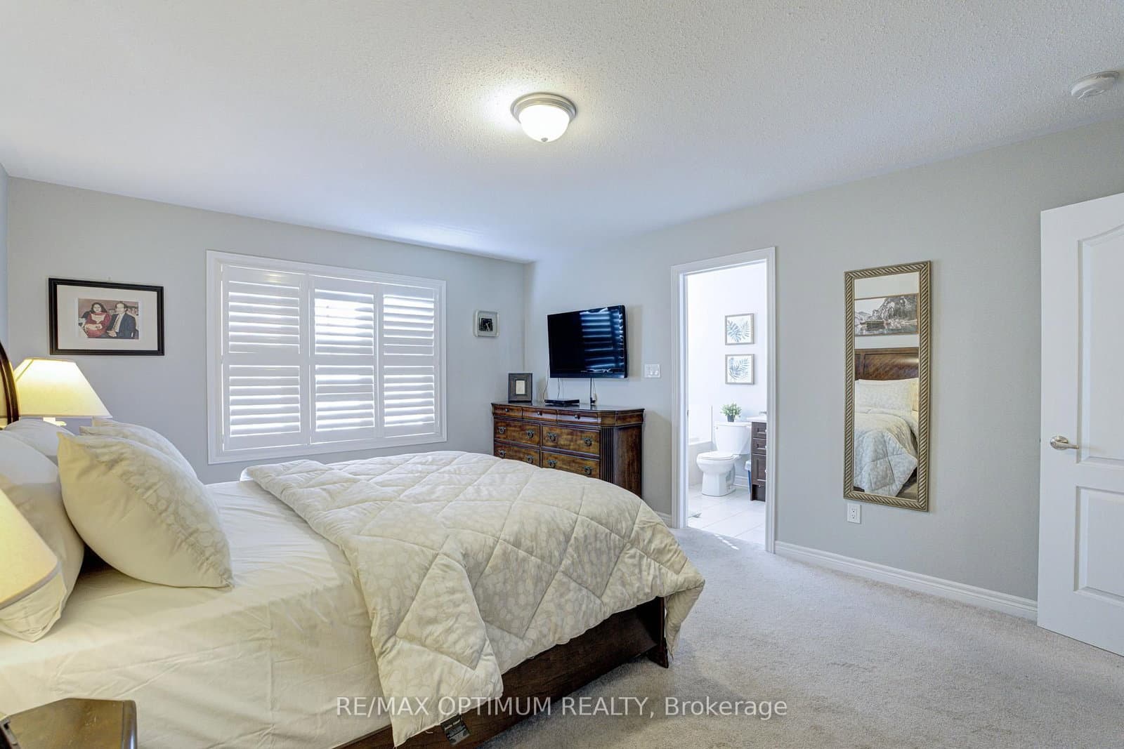 162 Sky Harbour Drive thumbnail 20