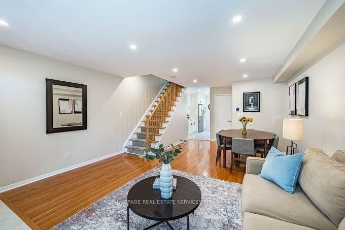 454 St Johns Road thumbnail 3