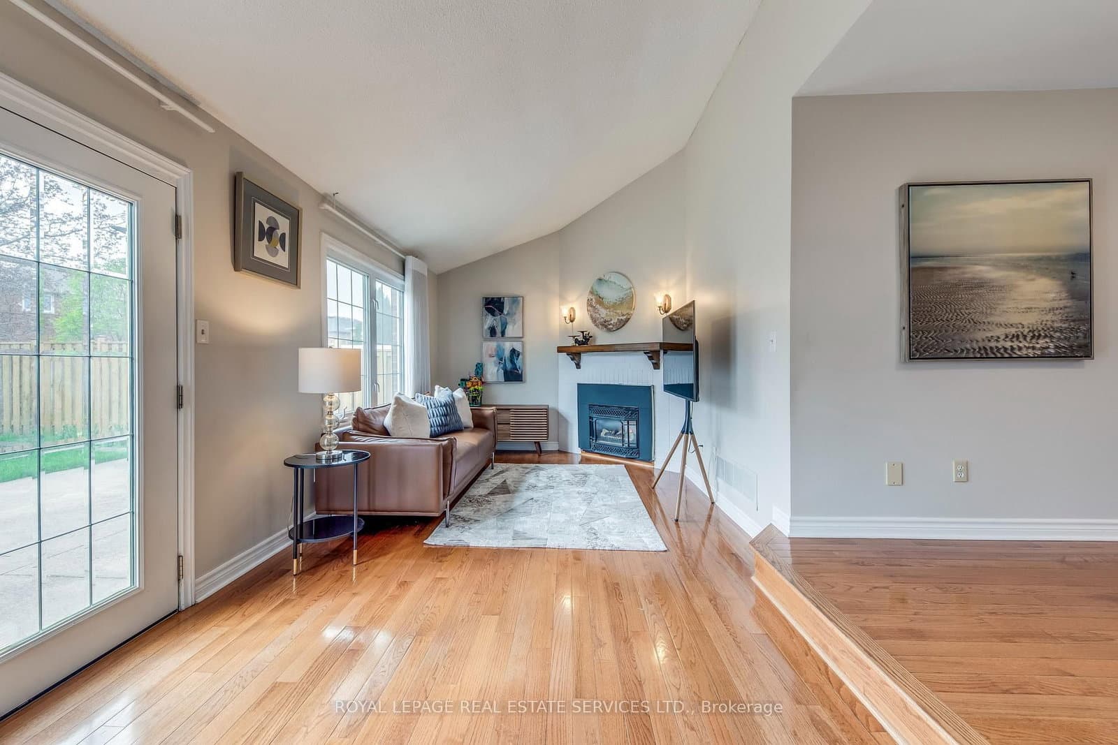 3390 Chartrand Crescent thumbnail 10