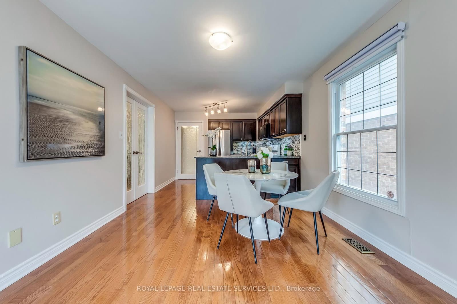 3390 Chartrand Crescent thumbnail 15