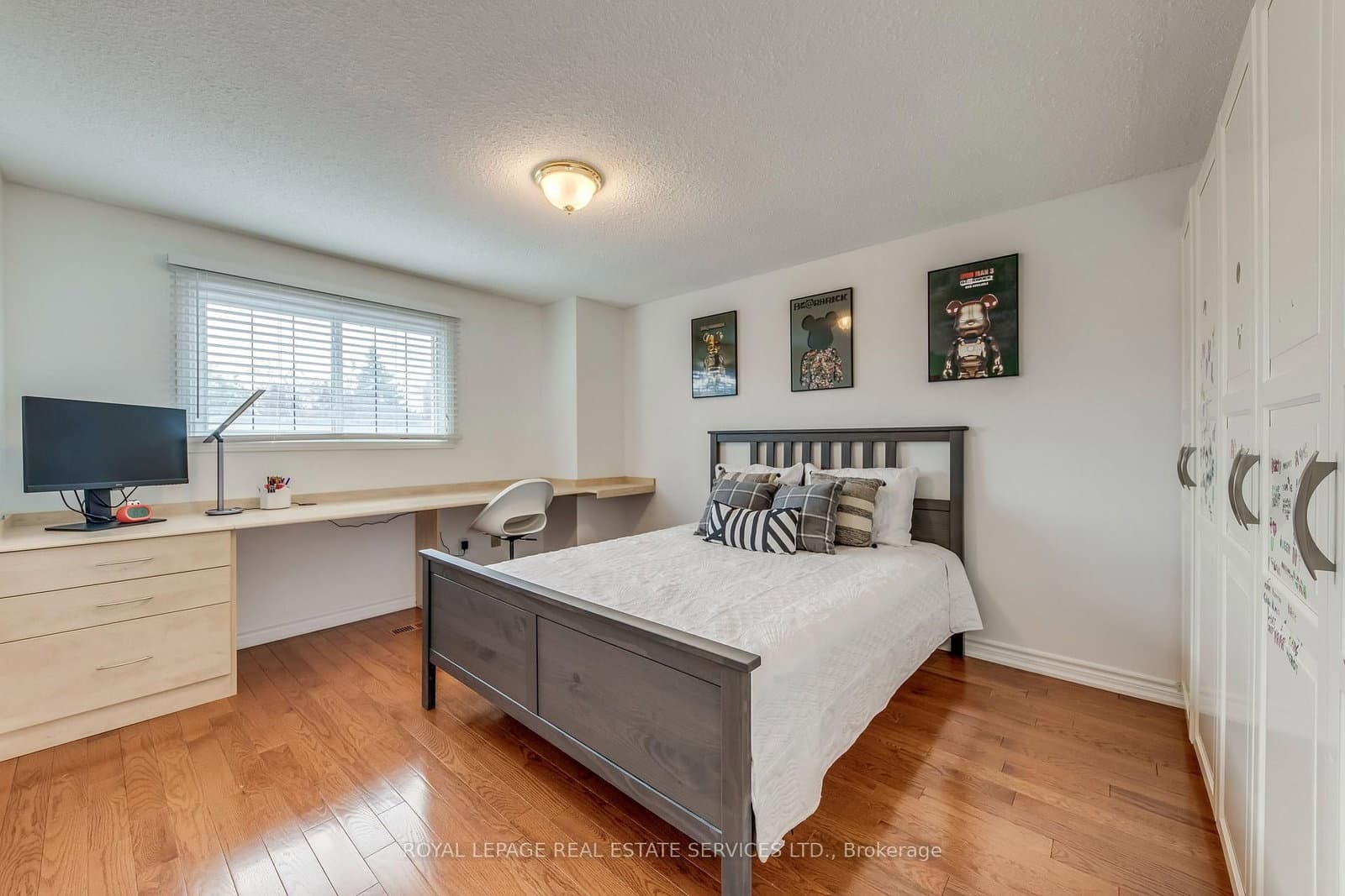 3390 Chartrand Crescent thumbnail 33