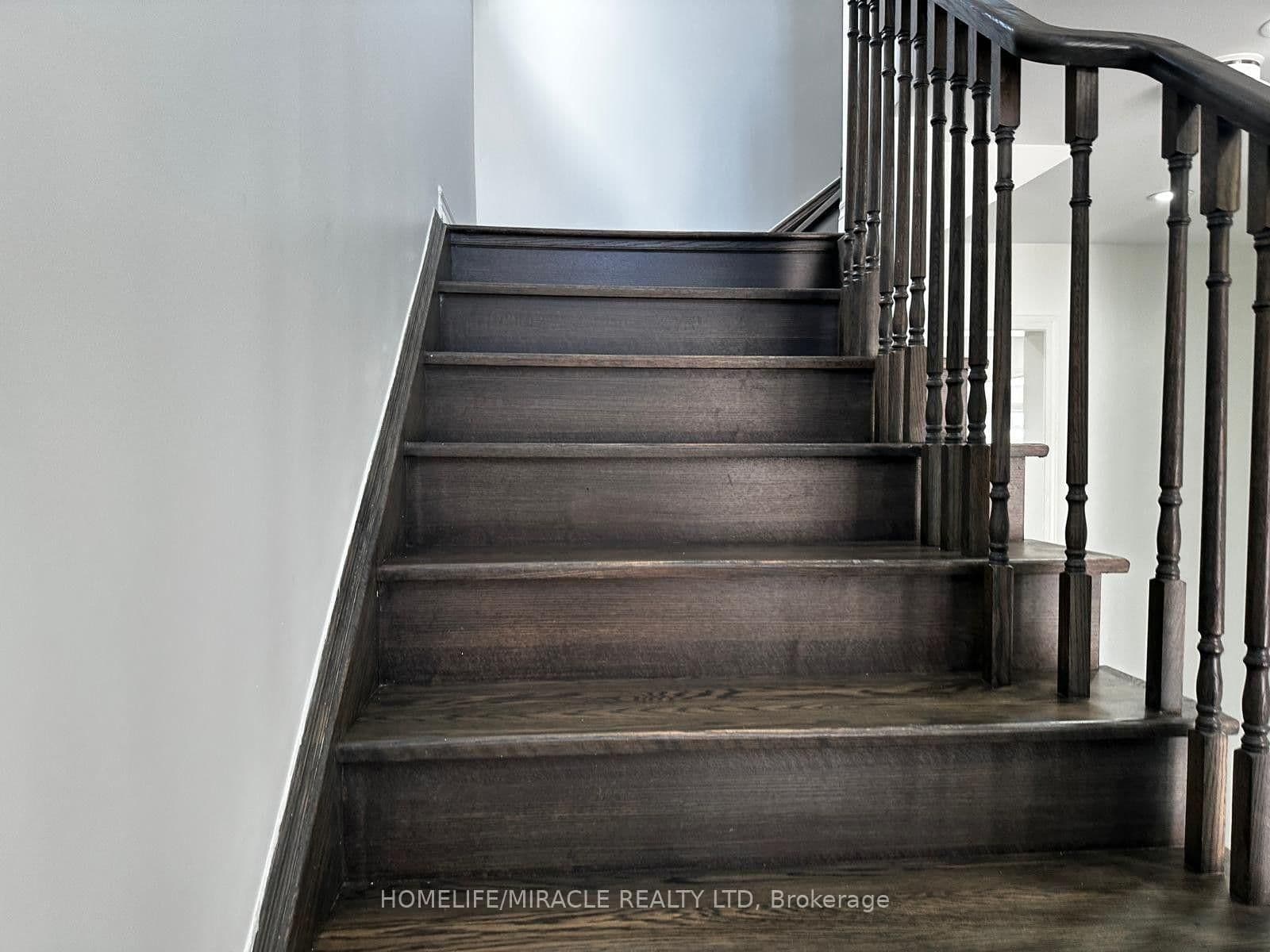 147 Yates Drive, Unit Upper thumbnail 22