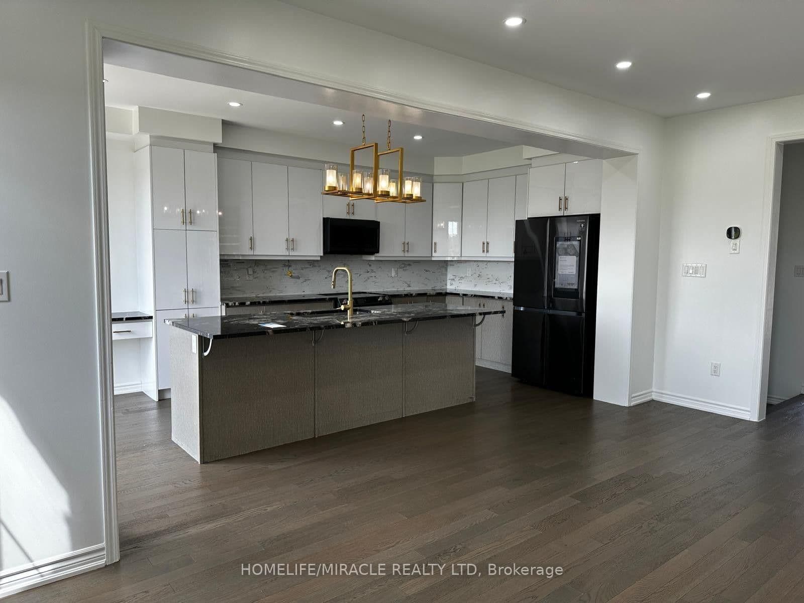147 Yates Drive, Unit Upper thumbnail 9