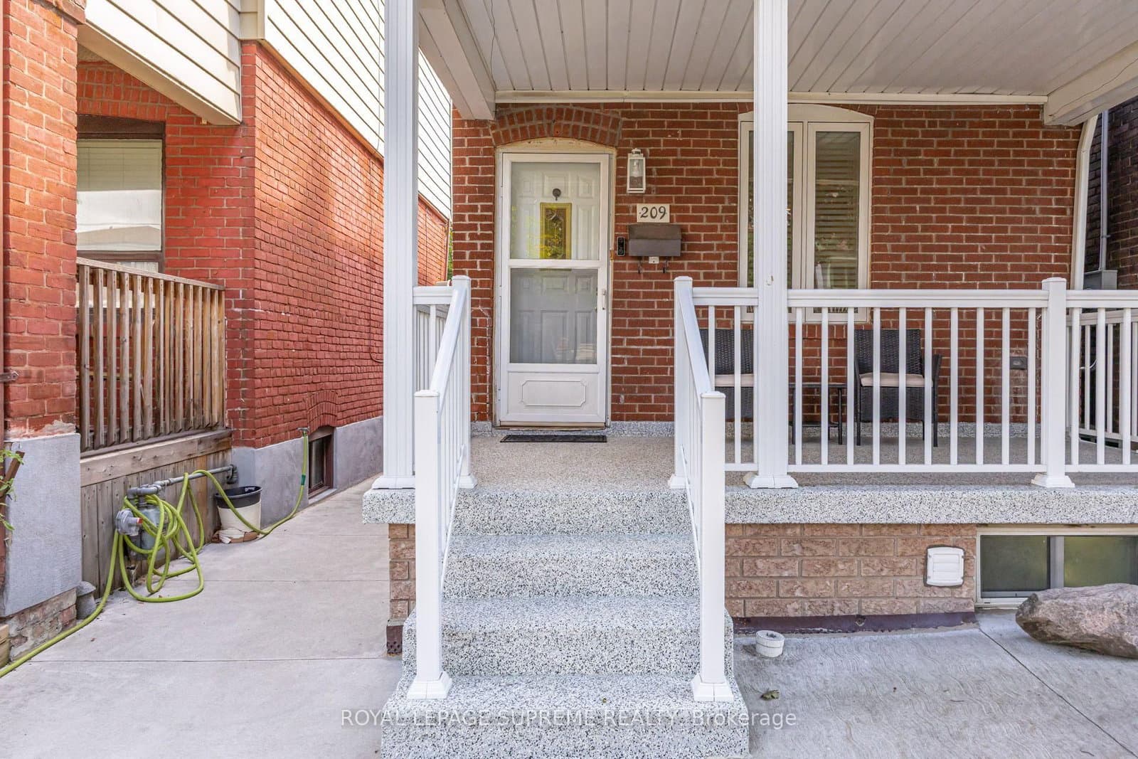 209 Boon Avenue thumbnail 4