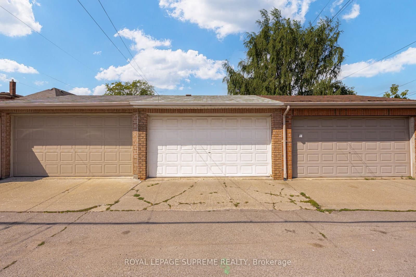 209 Boon Avenue thumbnail 42