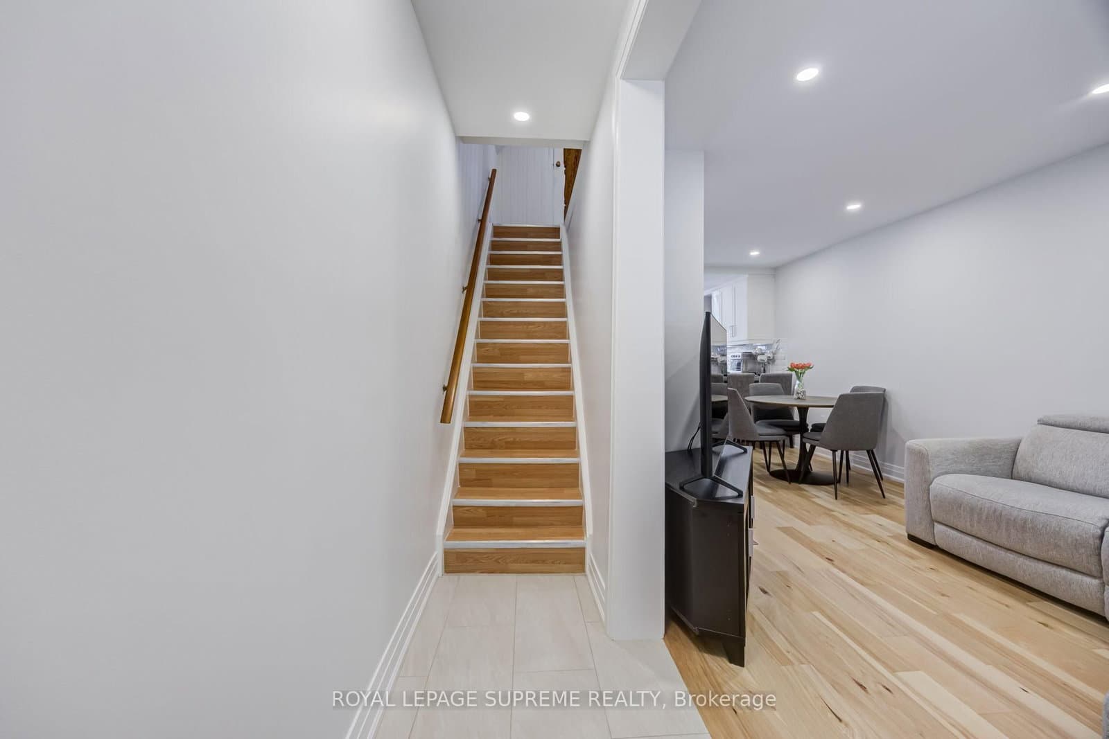 209 Boon Avenue thumbnail 7