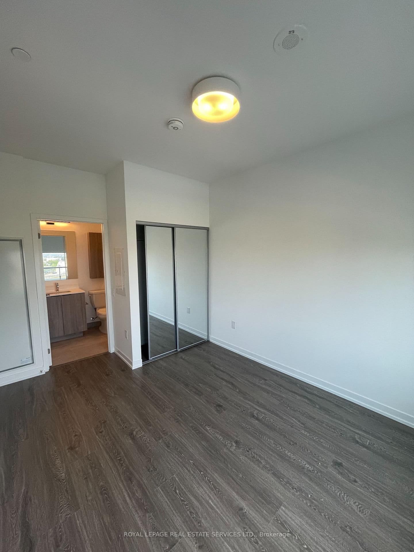 2485 Eglinton Avenue W, Unit 724 thumbnail 2