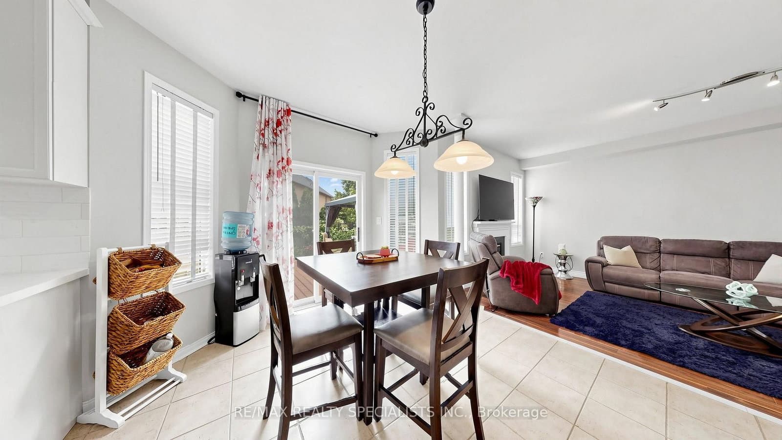 176 Royal Valley Drive thumbnail 15