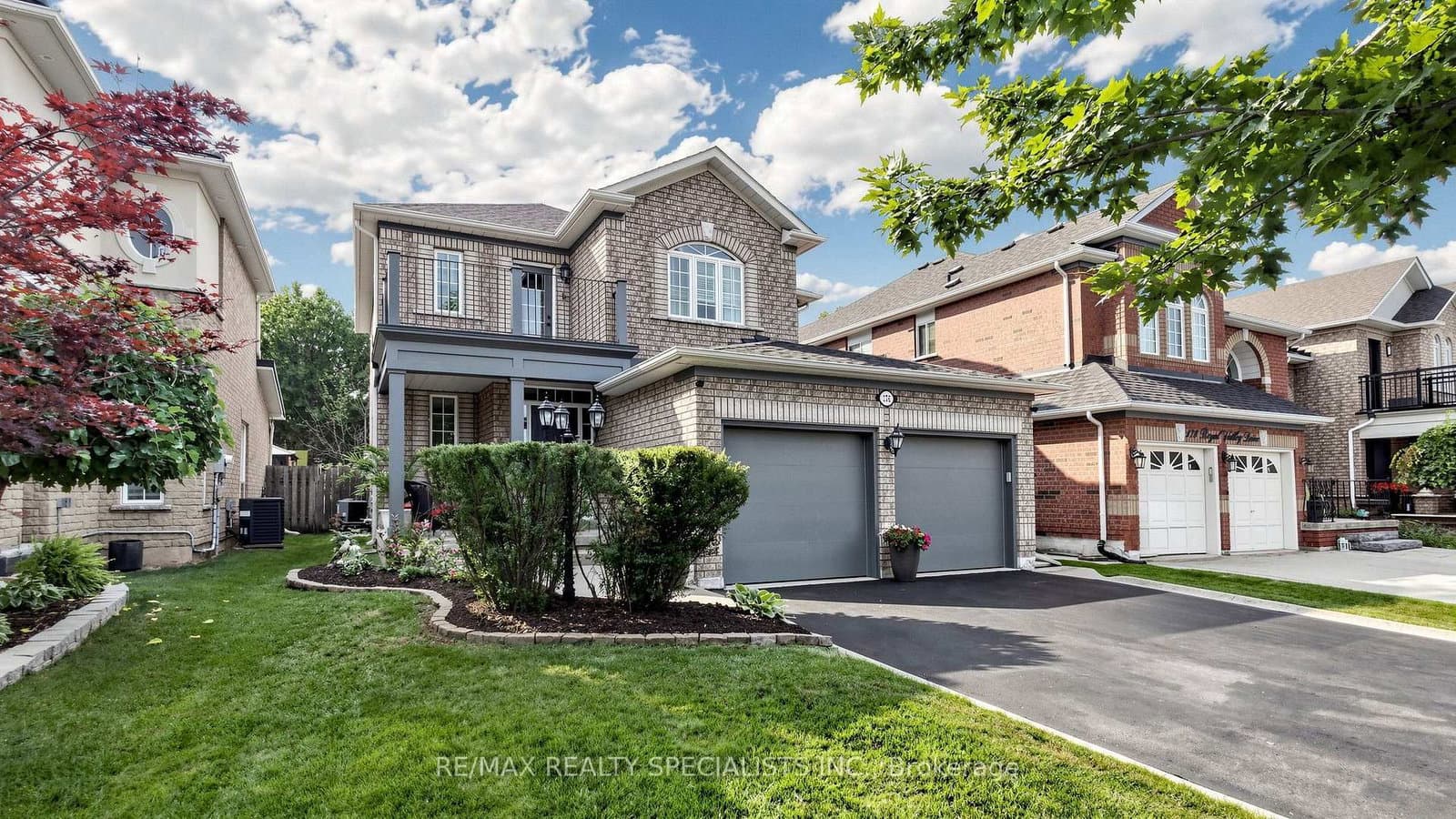 176 Royal Valley Drive thumbnail 3