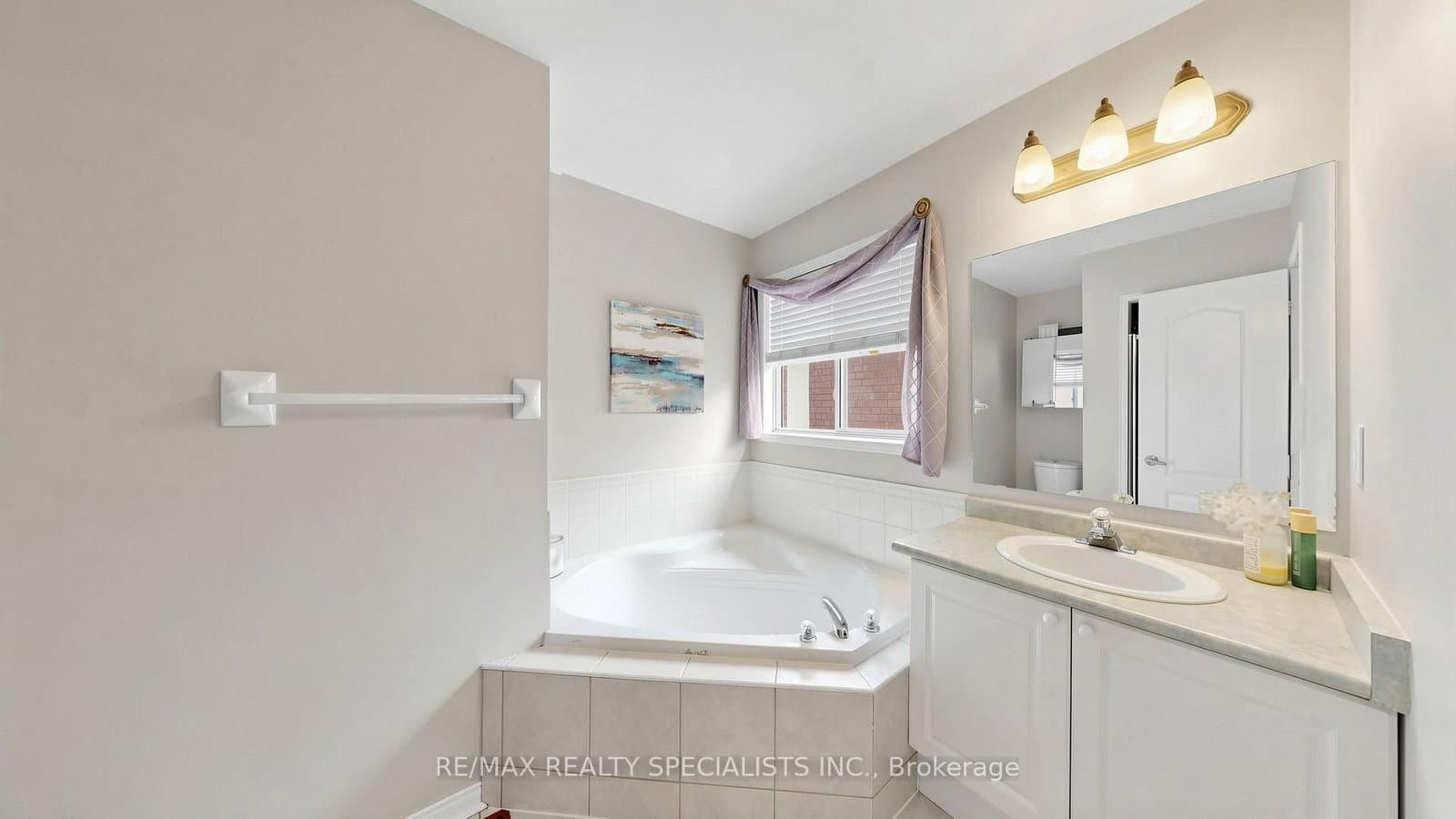 176 Royal Valley Drive thumbnail 34