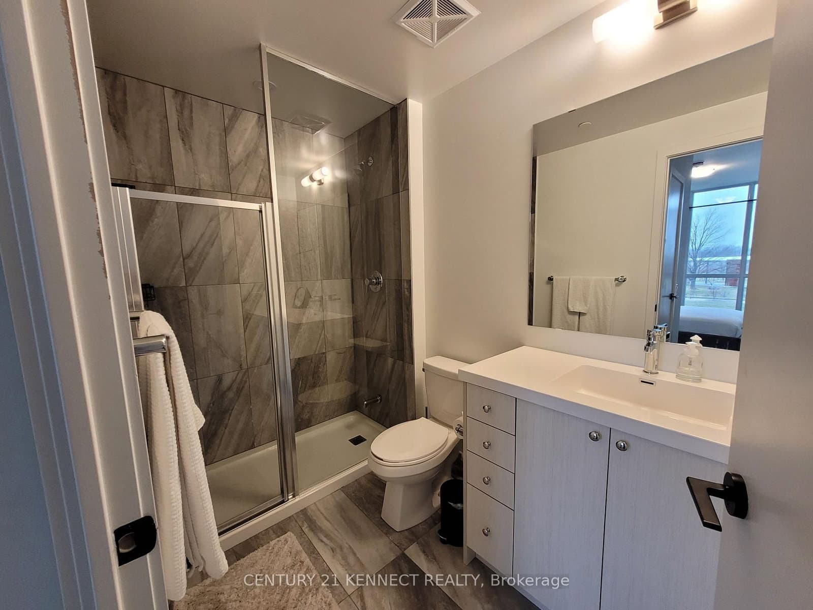 60 George Butchart Drive, Unit TH02 thumbnail 23