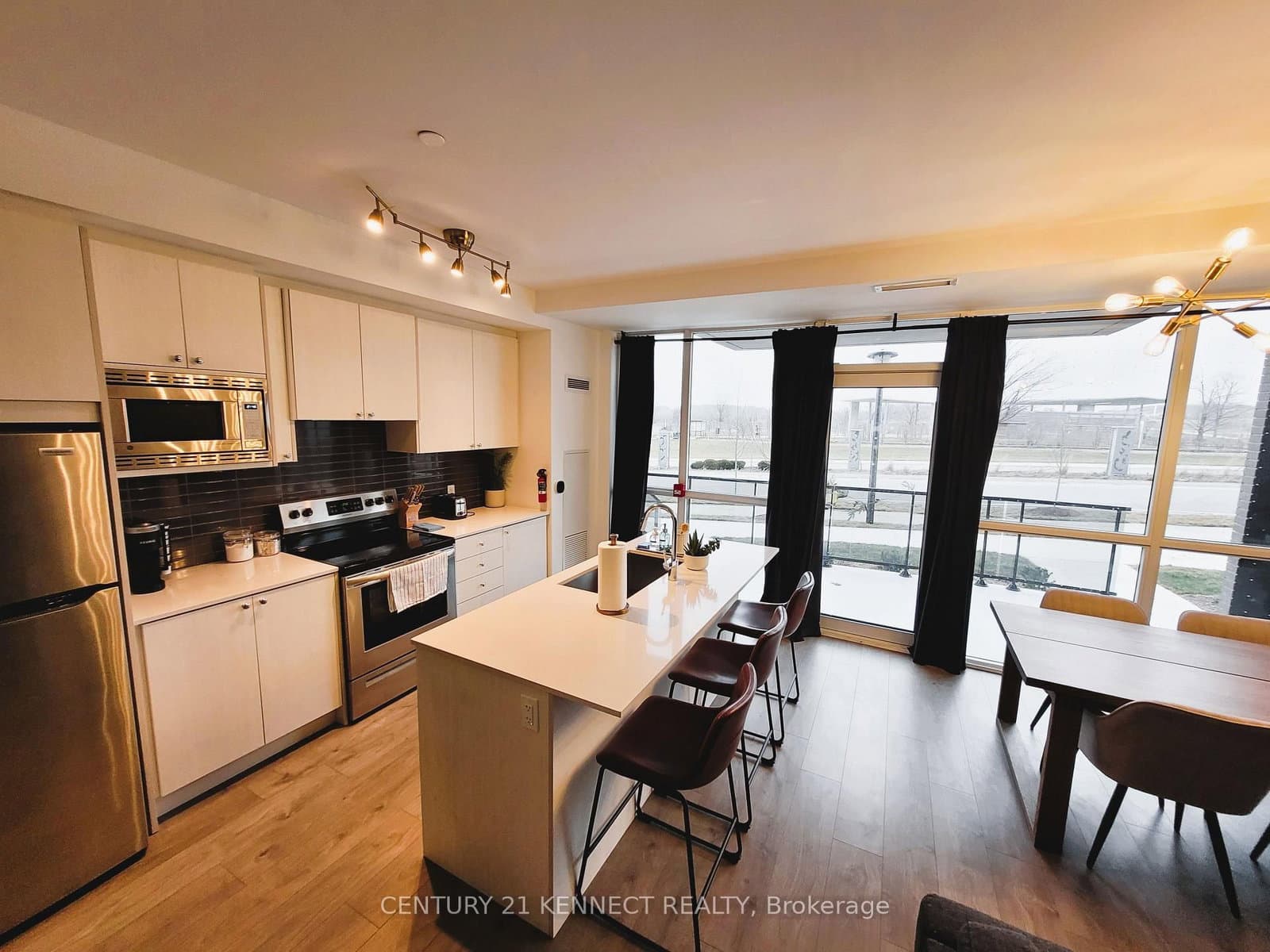 60 George Butchart Drive, Unit TH02 thumbnail 5