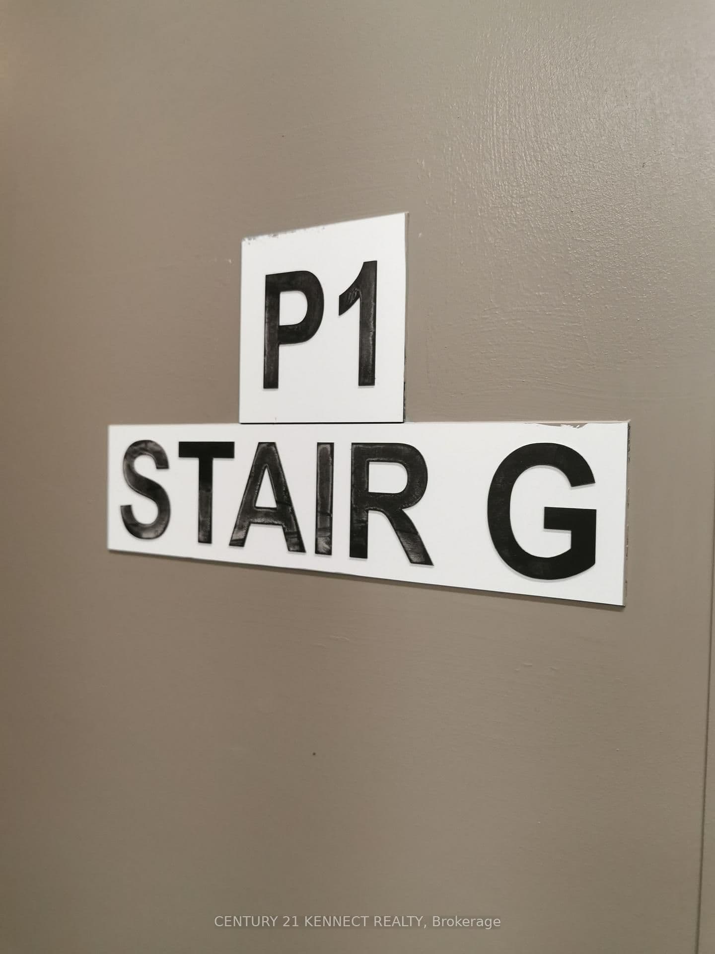 60 George Butchart Drive, Unit TH02 thumbnail 50