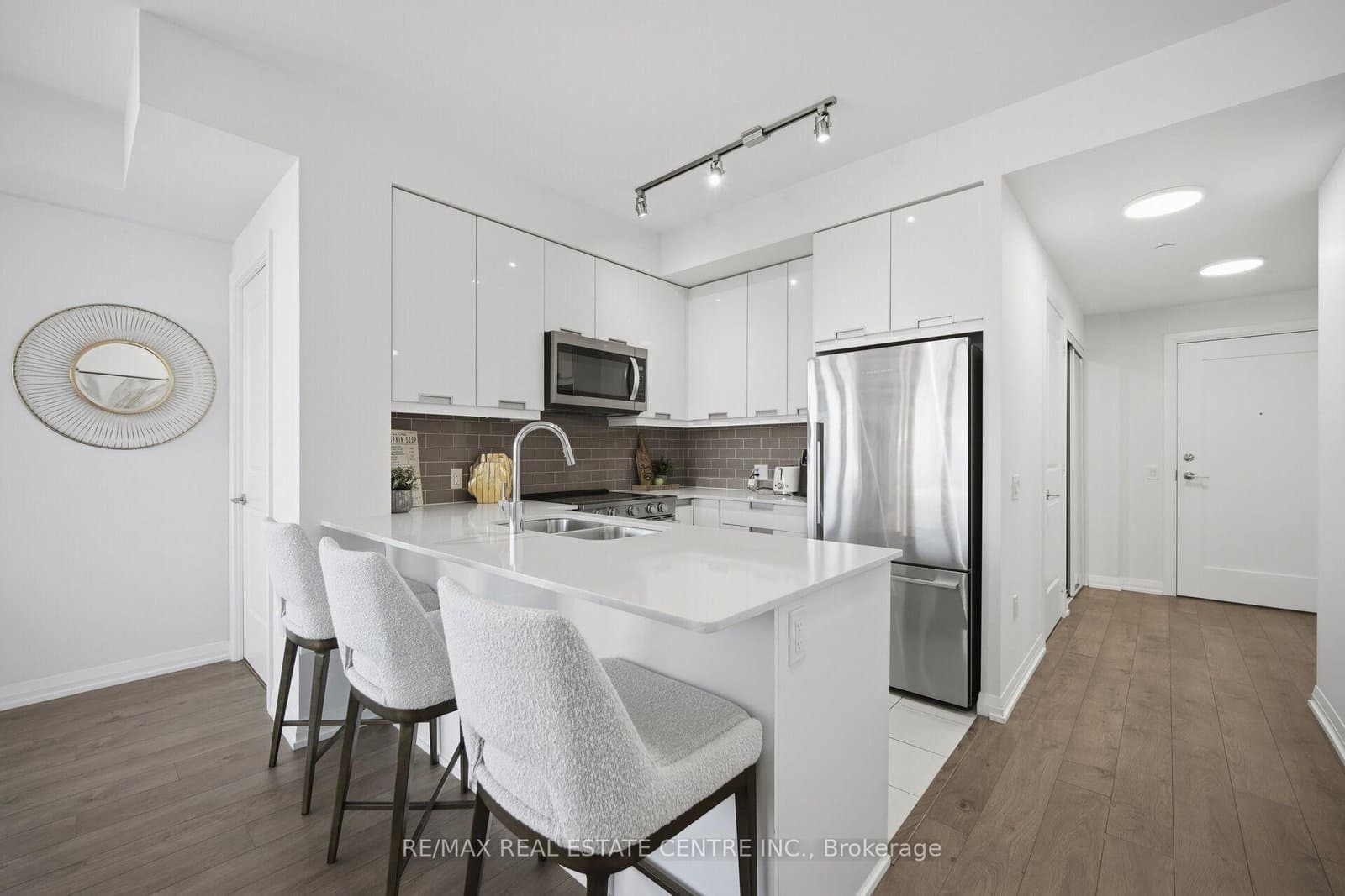 35 Watergarden Drive, Unit 2414 thumbnail 12
