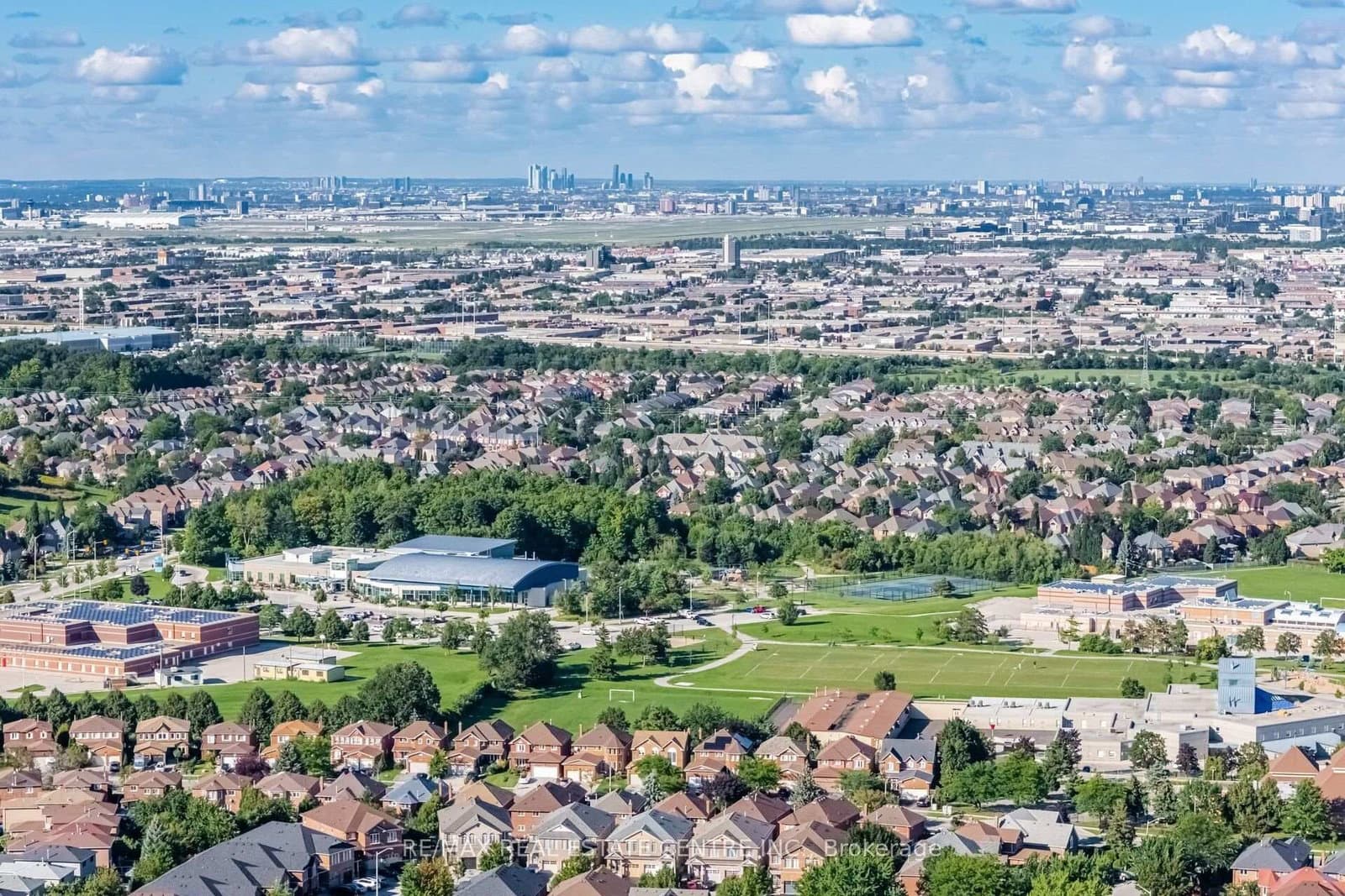 35 Watergarden Drive, Unit 2414 thumbnail 34