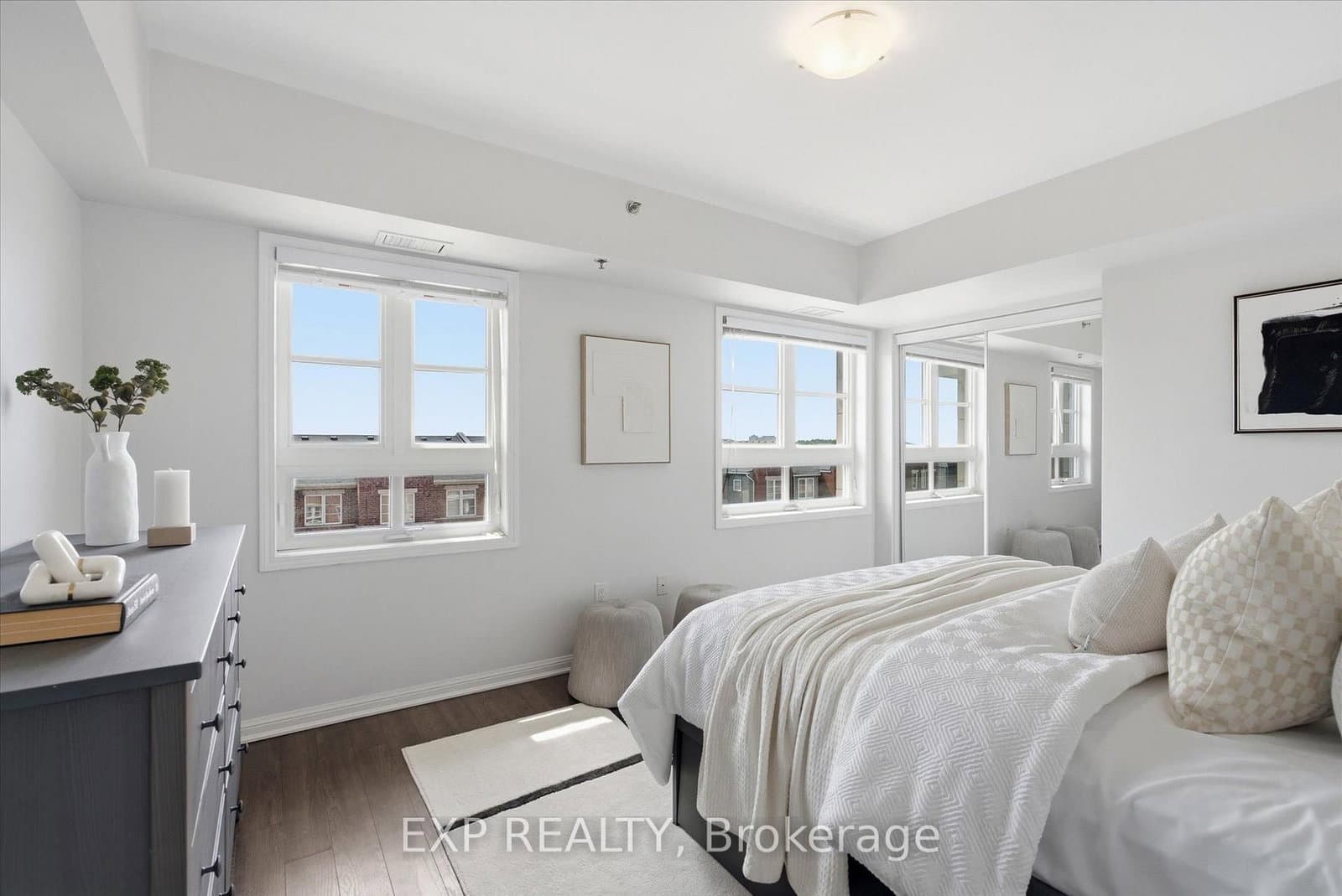 60 Baycliffe Crescent, Unit 412A thumbnail 12